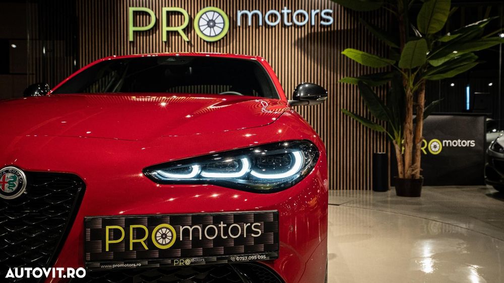 Alfa Romeo Giulia 2.0 Turbo 16V AT8-Q4 Competizione - 13