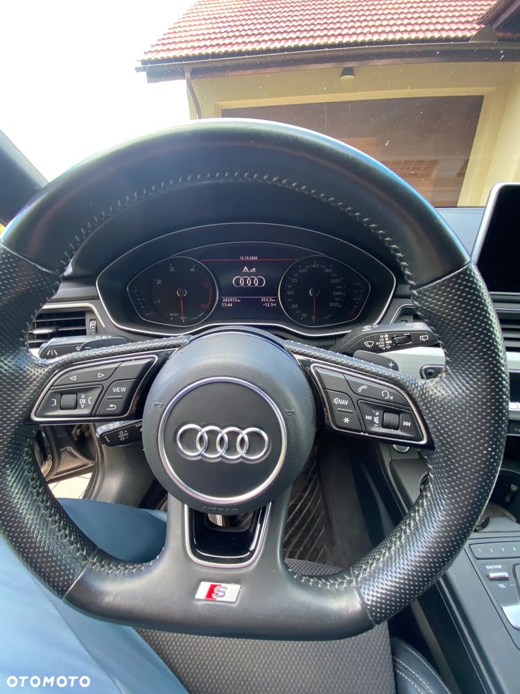 Audi A4 Avant - 16