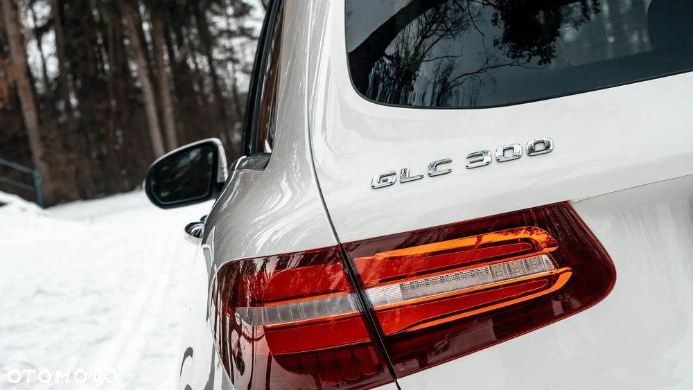 Mercedes-Benz GLC - 9
