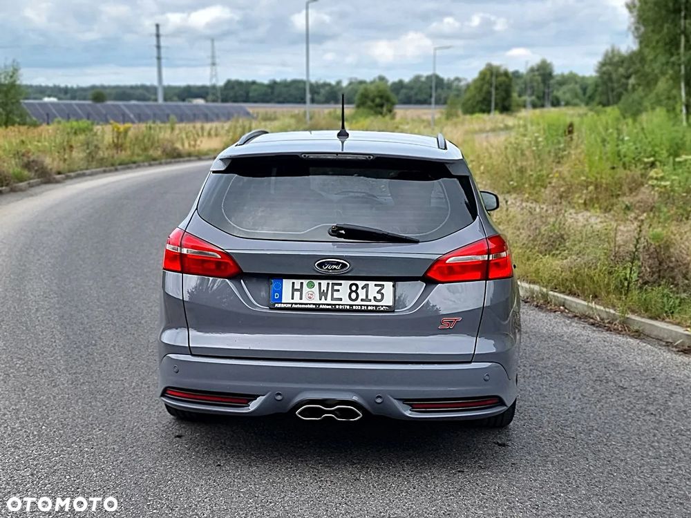 Ford Focus 2.0 TDCi ST - 5