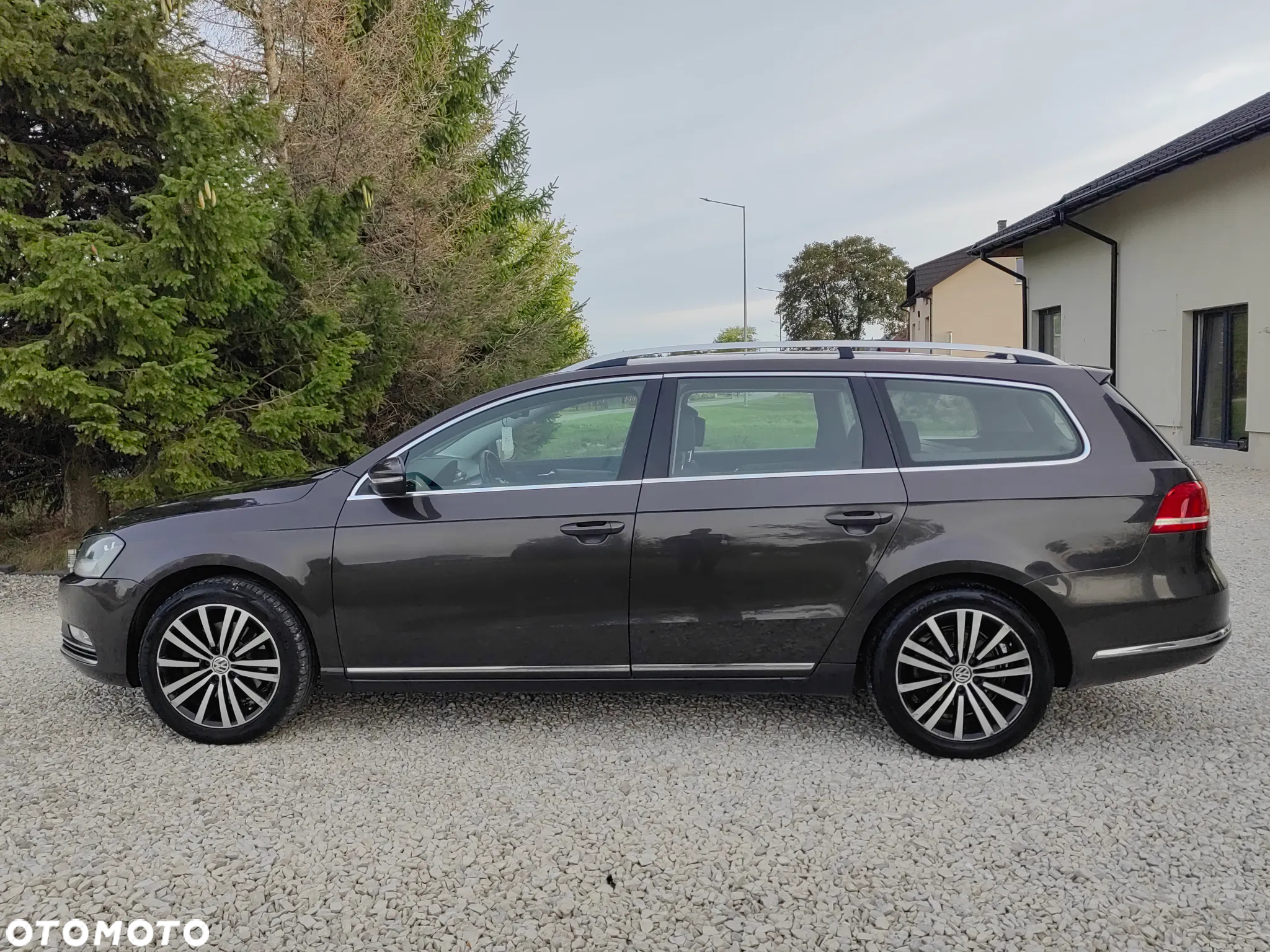 Volkswagen Passat 1.6 TDI Trendline - 14