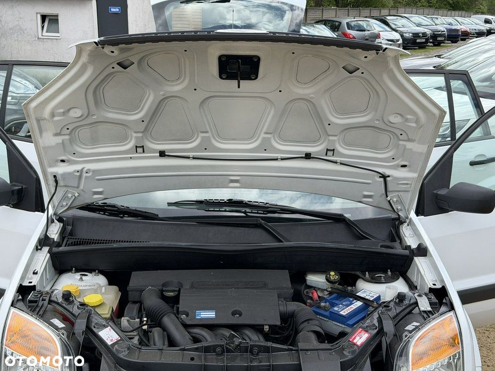 Ford Fusion - 21