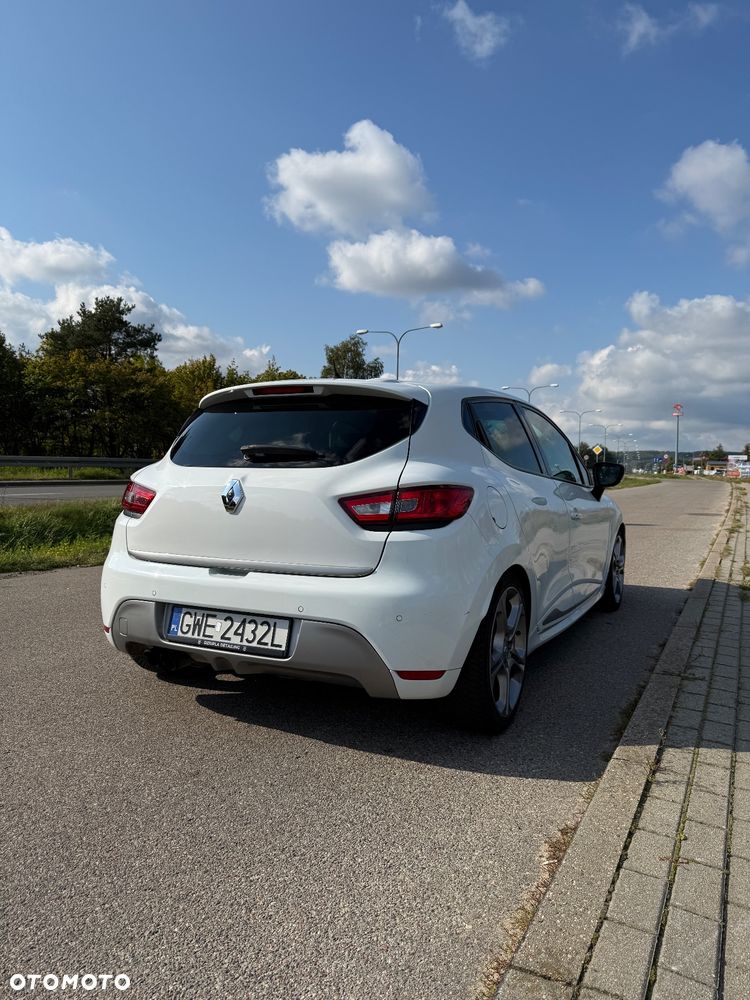 Renault Clio - 13