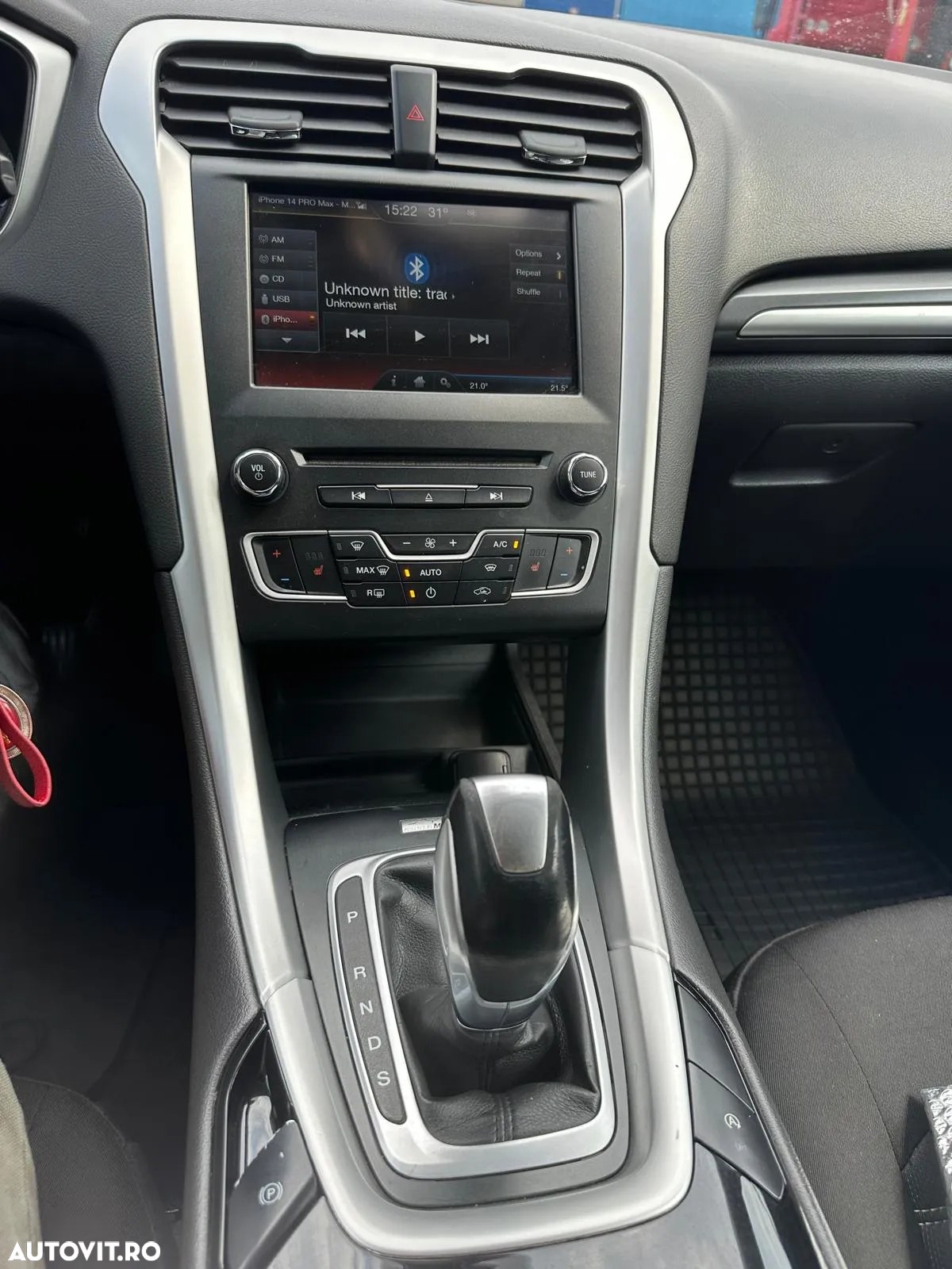 Ford Mondeo 2.0 TDCi Powershift Trend - 24