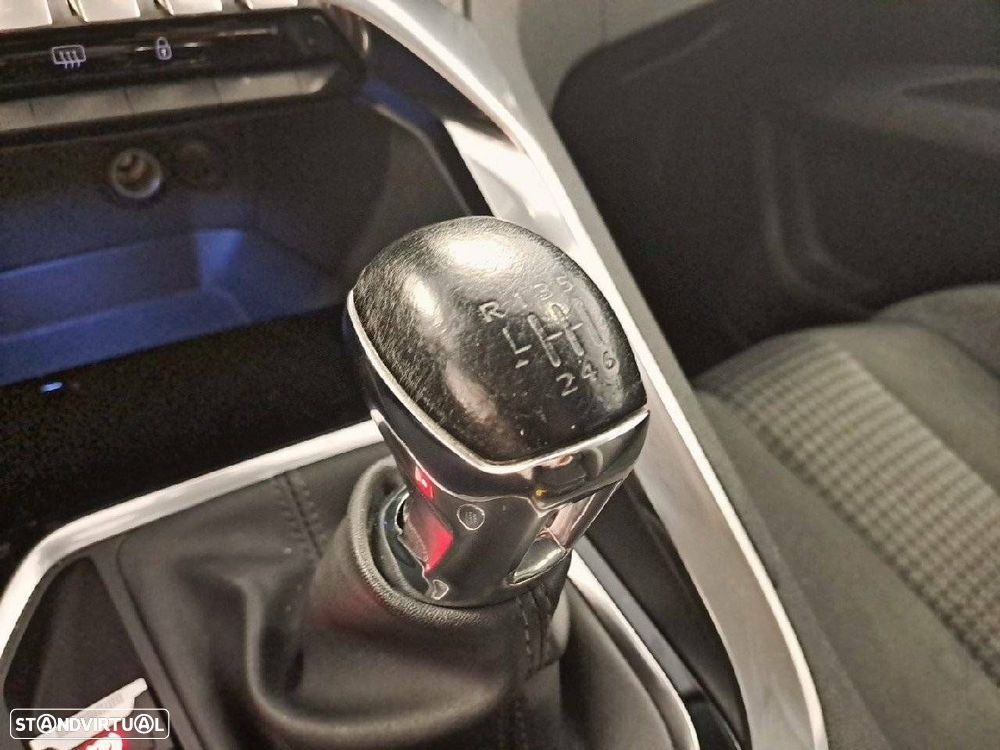 Peugeot 3008 1.5 BlueHDi Active Pack - 18