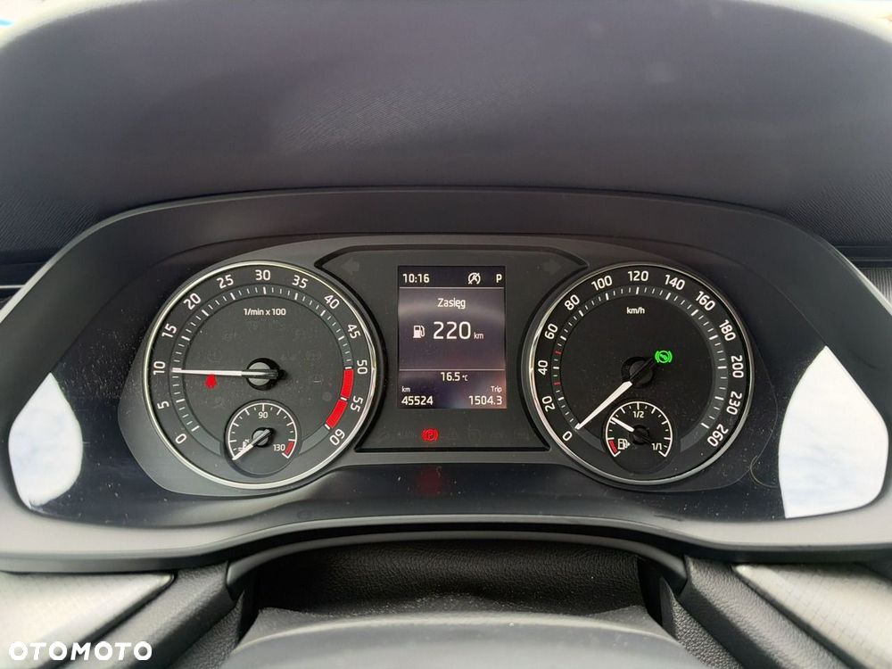 Skoda Octavia 2.0 TDI DSG Ambition - 26
