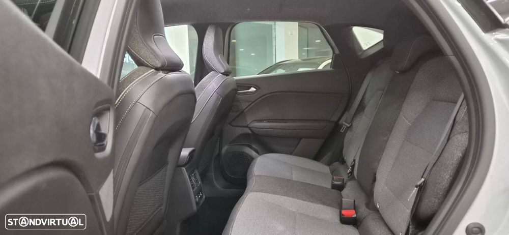Renault Captur 1.0 TCe Techno - 29