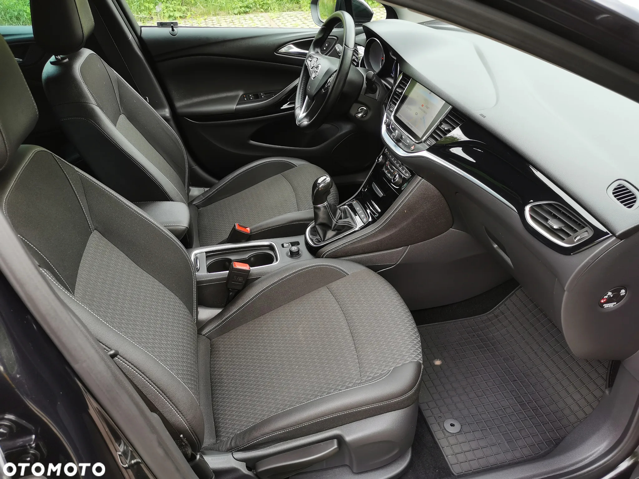 Opel Astra 1.4 Turbo Sports Tourer Innovation - 17