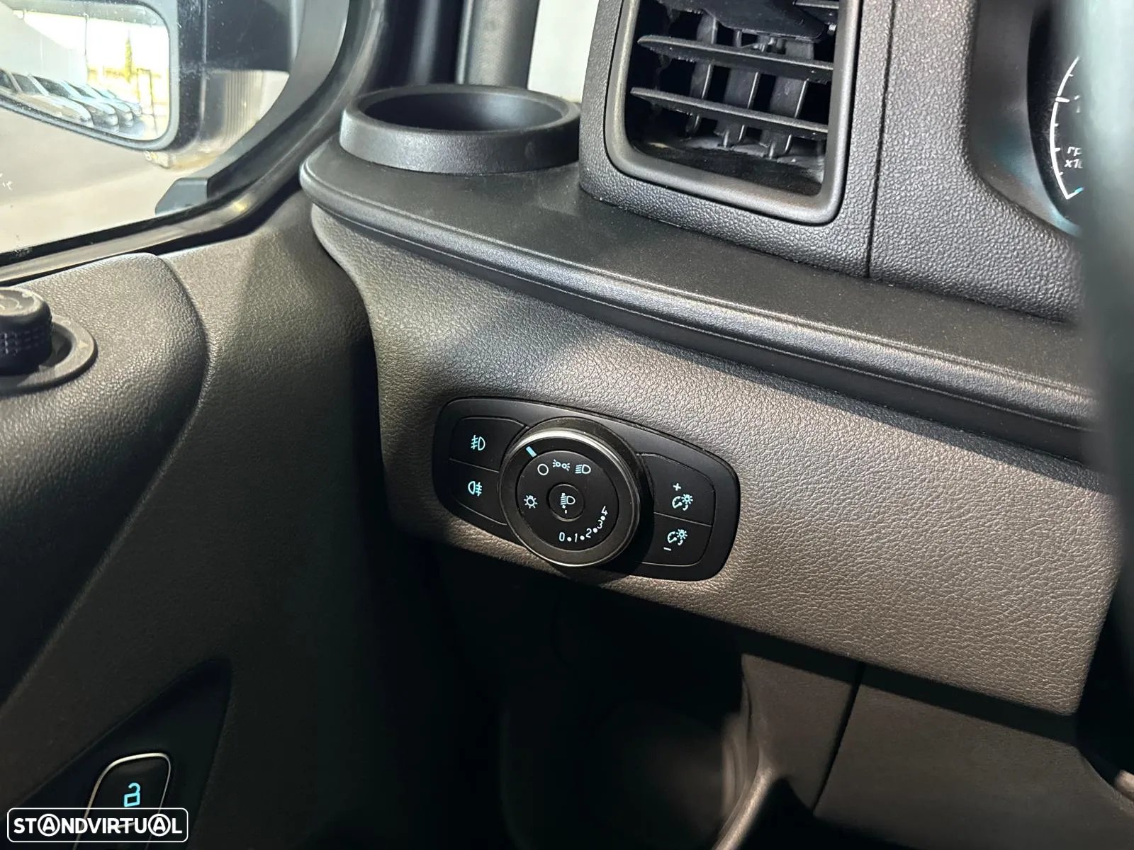 Ford Transit Custom - 20