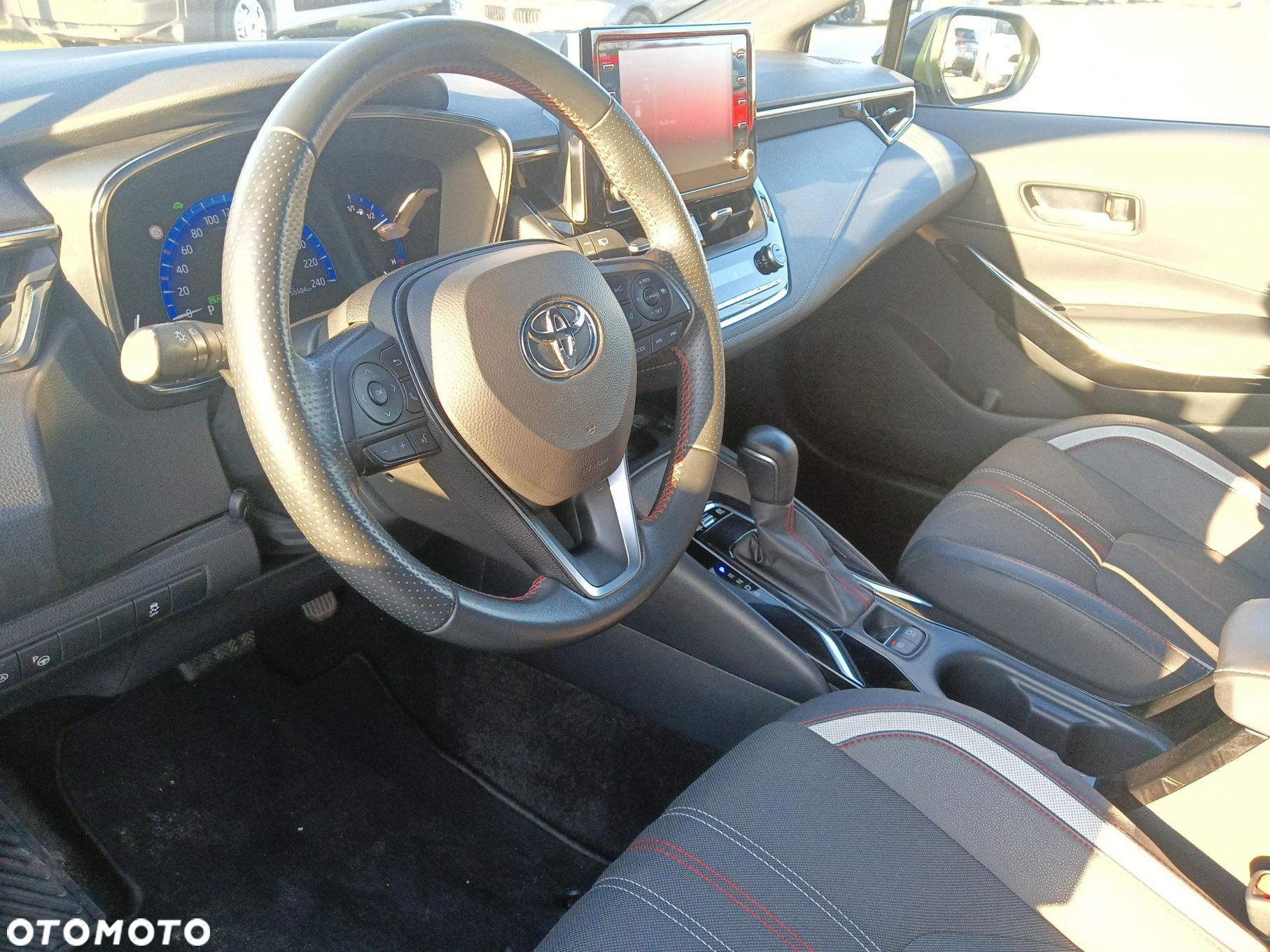 Toyota Corolla - 12