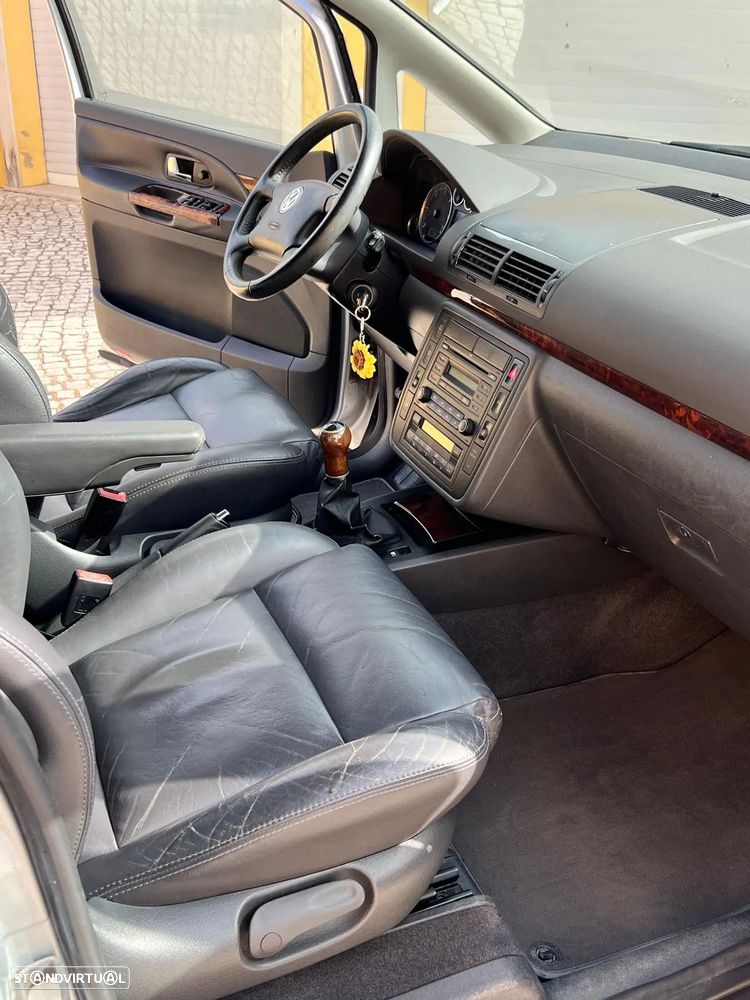 VW Sharan 2.0 TDi Highline - 15