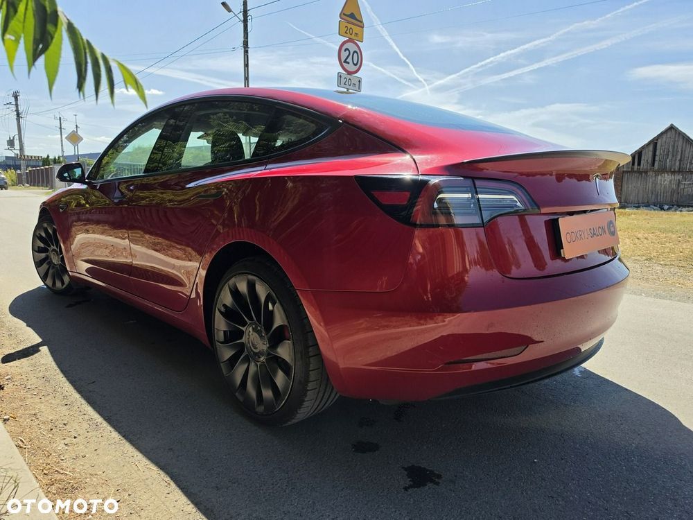 Tesla Model 3 - 14