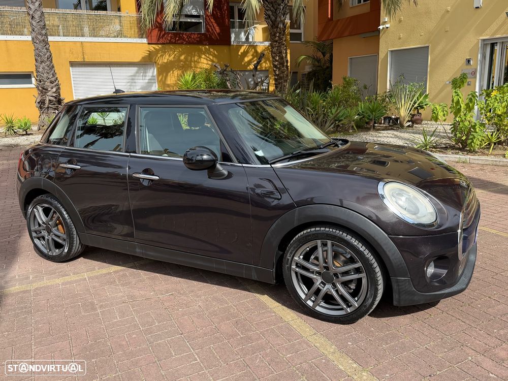 MINI 5 Portas Cooper D - 4