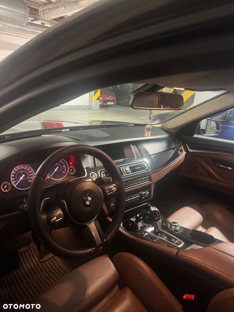 BMW Seria 5 520d Efficient Dynamics Edition - 9