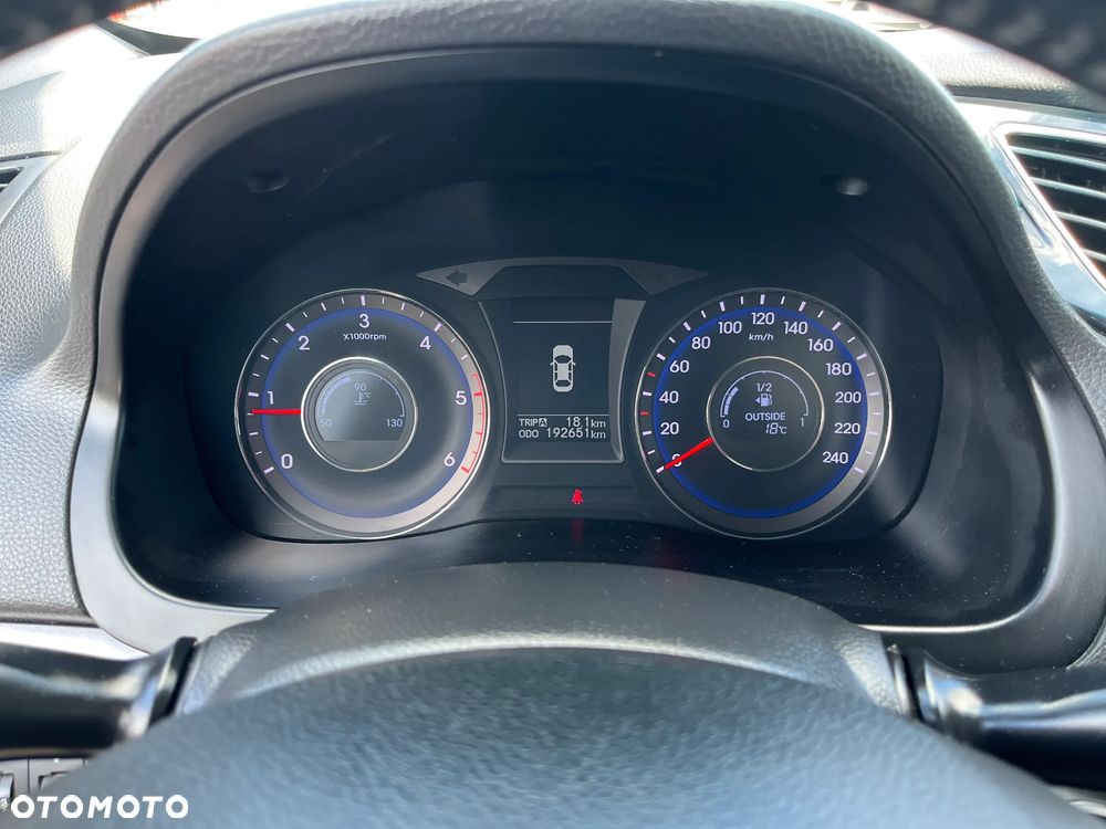 Hyundai i40 - 19