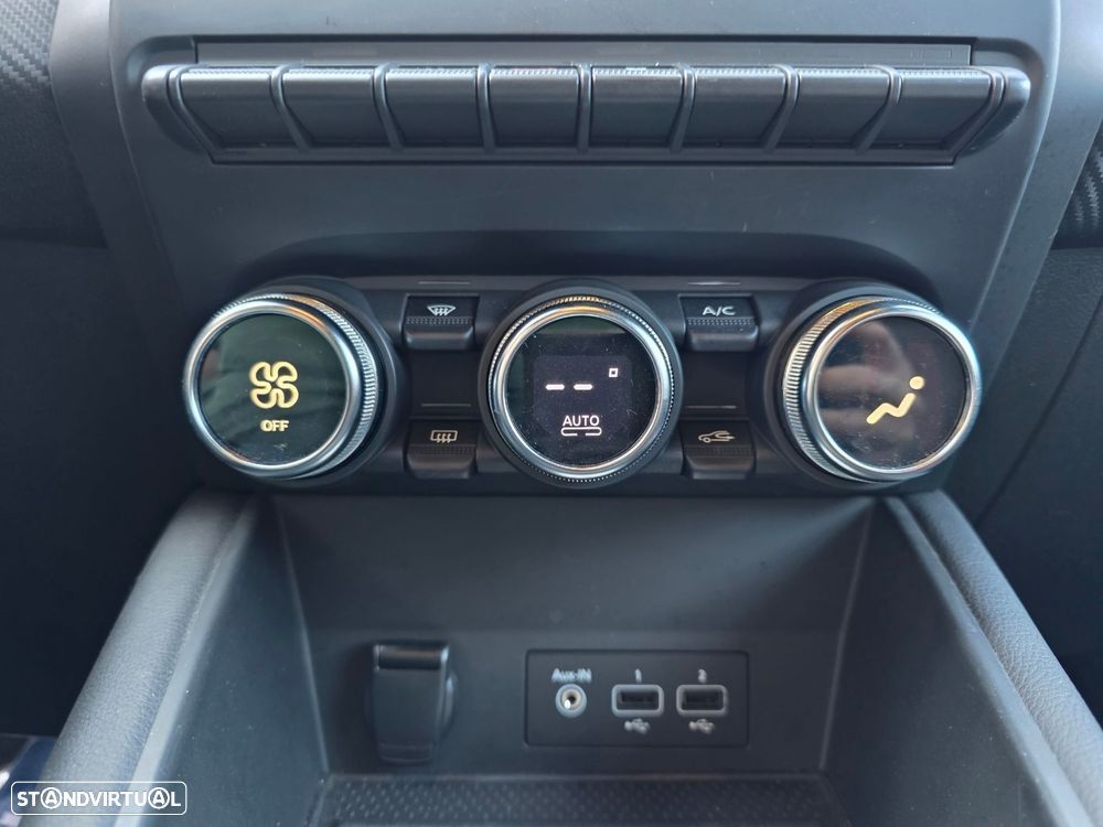 Renault Captur - 18