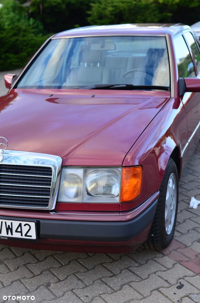 Mercedes-Benz W124 (1984-1993) - 19