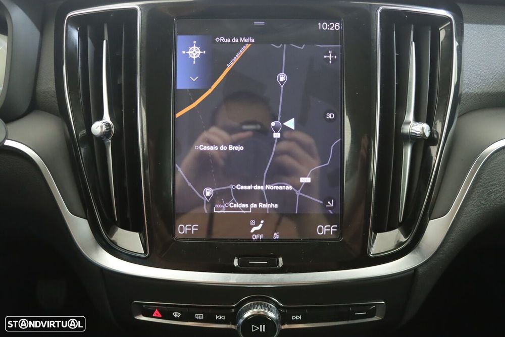 Volvo V60 2.0 D3 Momentum - 18