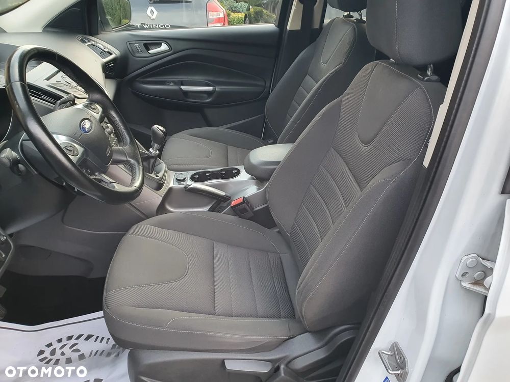 Ford Kuga 1.5 EcoBoost 2x4 SYNC - 18