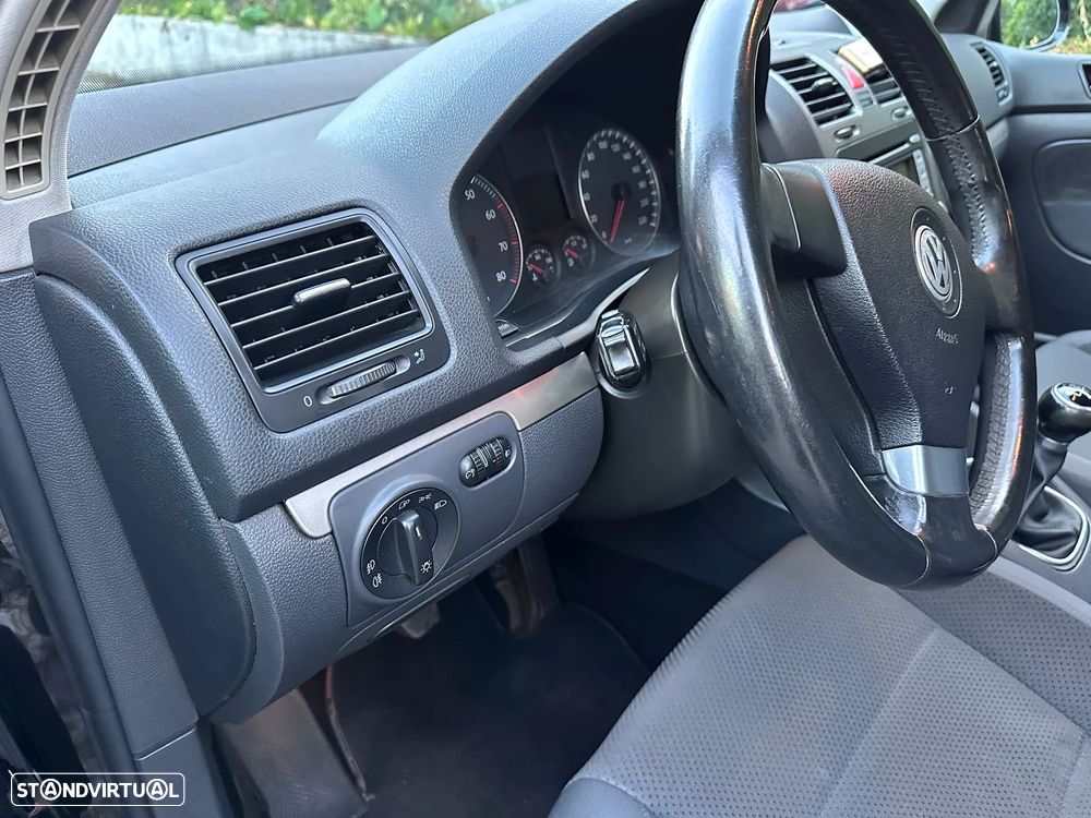 VW Golf 1.4i Confortline - 26