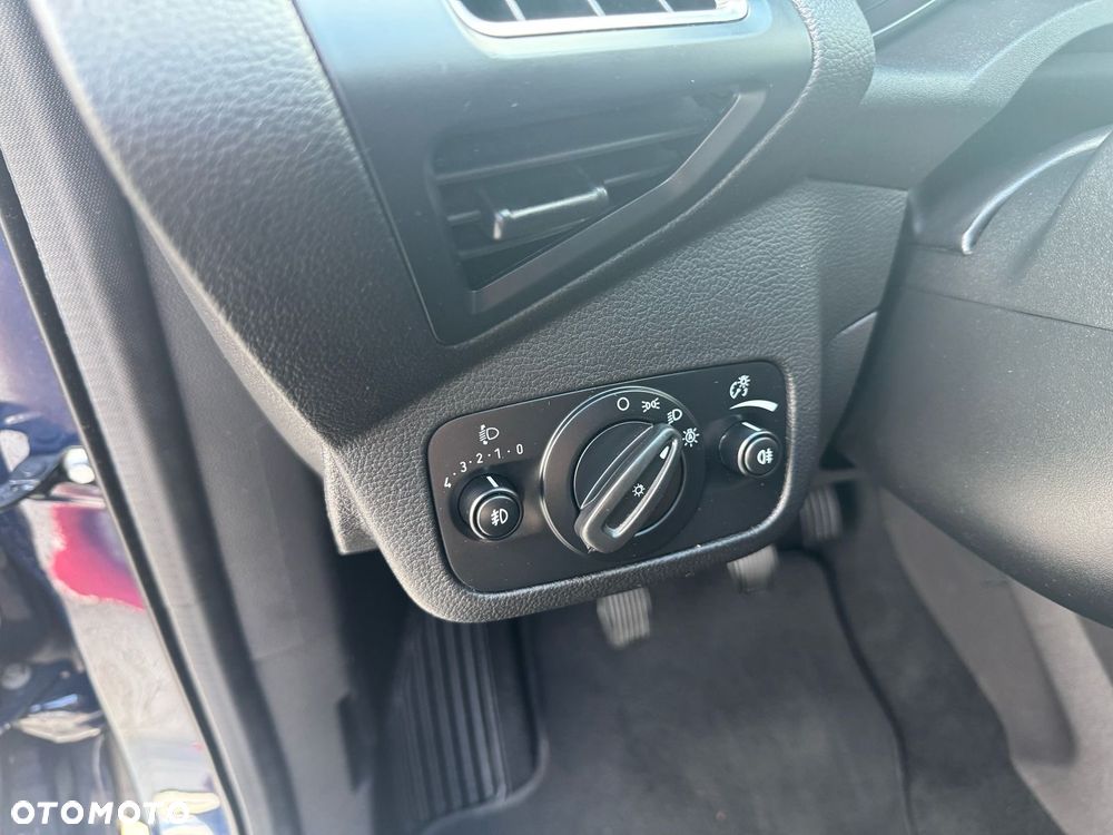 Ford Kuga 2.0 TDCi 4WD Trend - 30