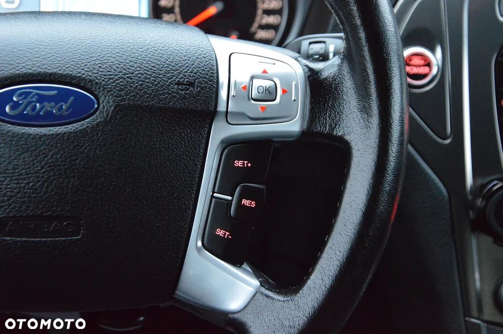 Ford Mondeo 2.0 TDCi Titanium S - 16