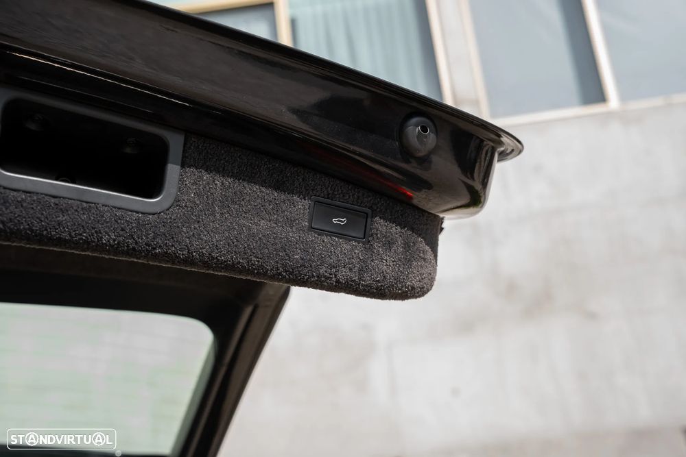 Porsche Cayenne Turbo - 31