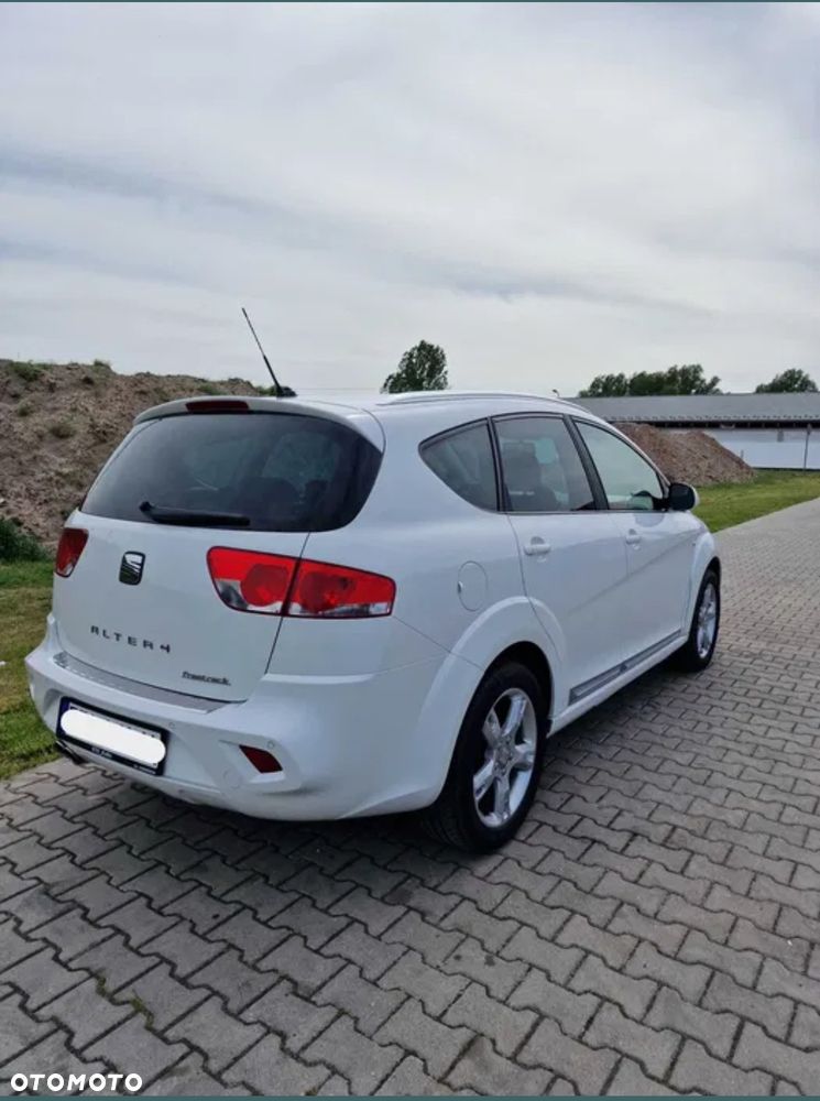Seat Altea XL 2.0 TSI 4x4 Freetrack - 4