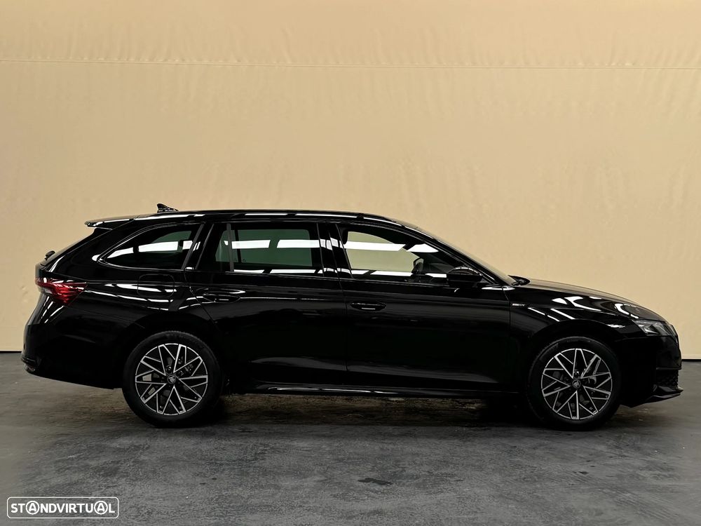 Skoda Octavia Break 2.0 TDI Sportline - 17