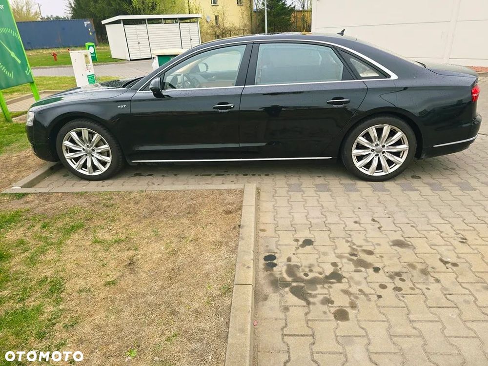 Audi A8 4.2 TDI DPF (clean diesel) quattro tiptronic Lang - 2