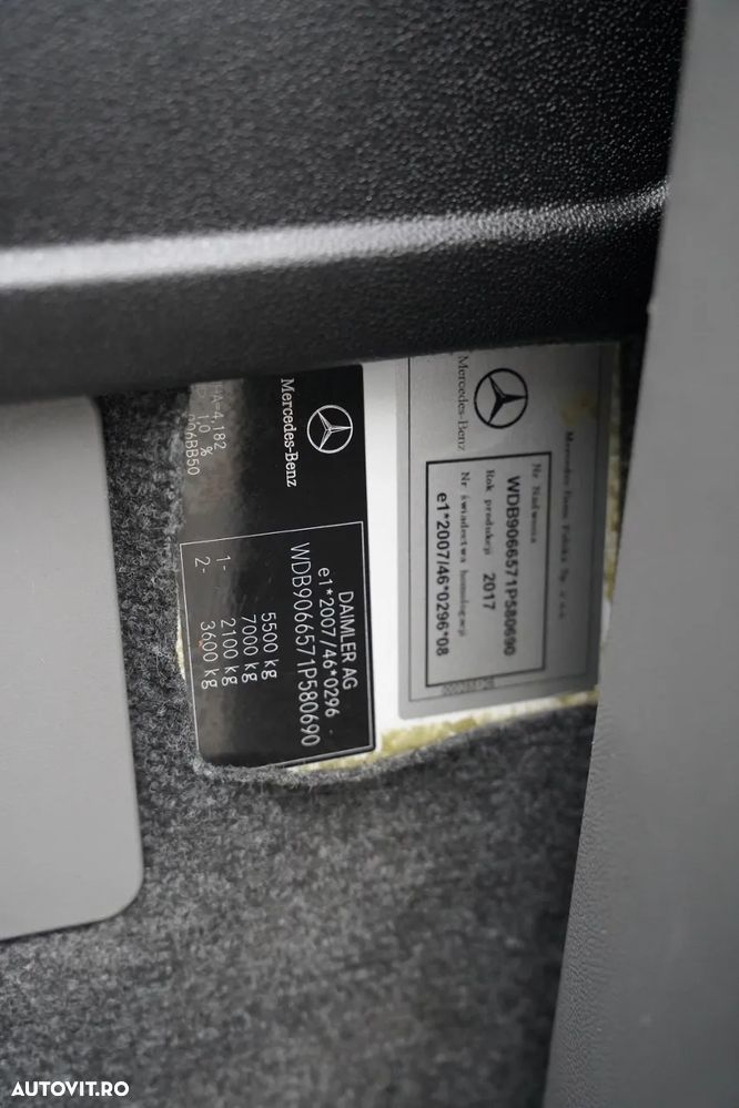 Mercedes-Benz / SPRINTER 519 CDI / AER CONDIȚIONAT / IMPORTAT / - 39