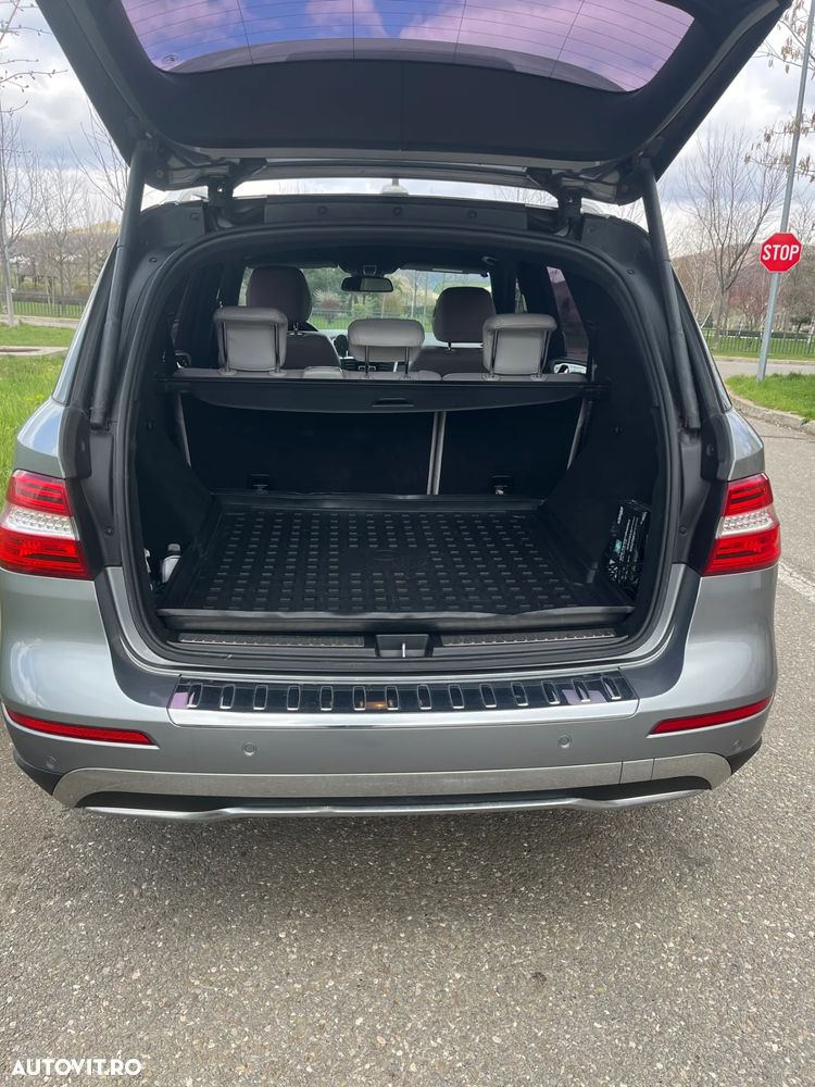 Mercedes-Benz ML 350 BlueTec 4MATIC Aut - 3