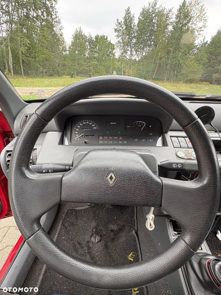 Renault Clio 1.2 RN - 14