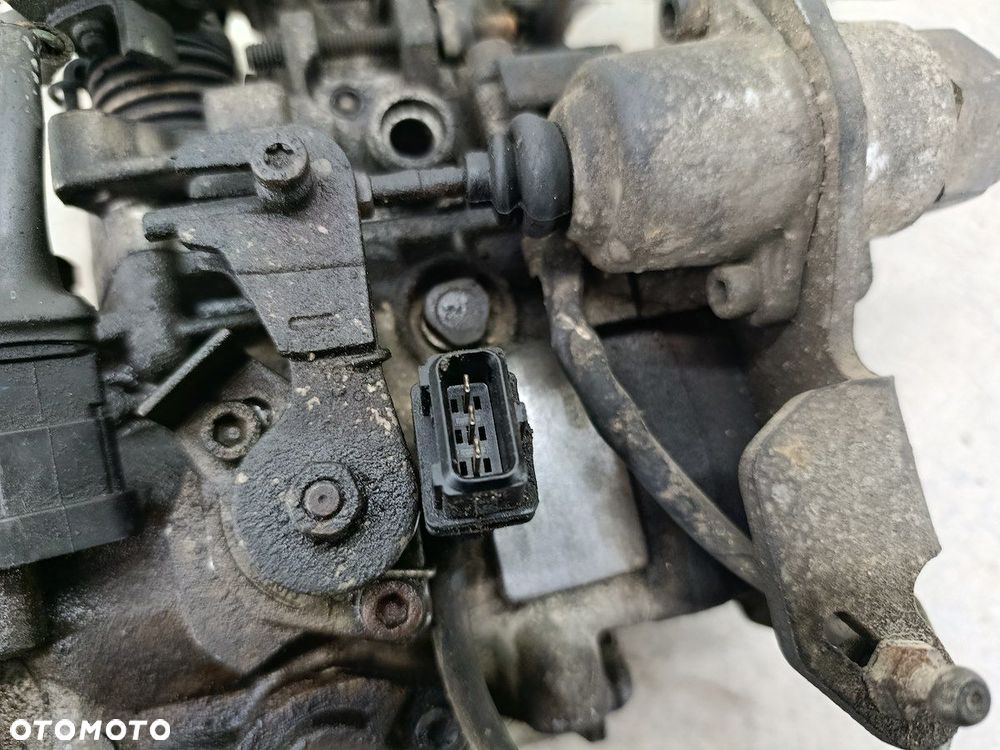 POMPA WTRYSKOWA RENAULT MASTER II 0460424148 BOSCH 2.8 DTI - 3