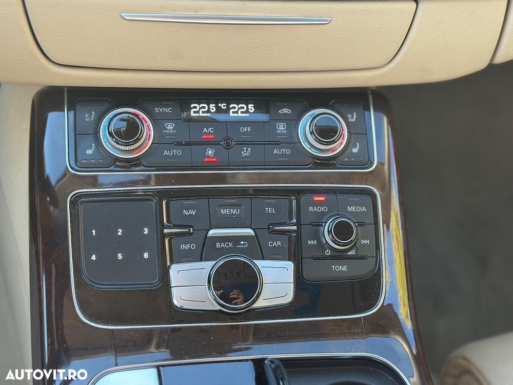 Audi A8 - 11