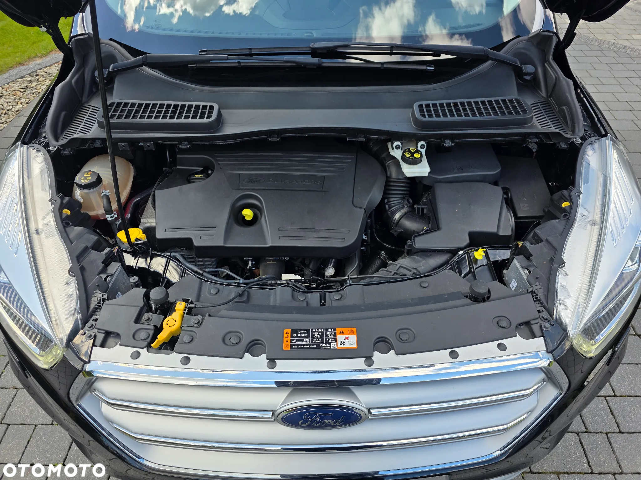 Ford Kuga 2.0 TDCi 2x4 Titanium - 8