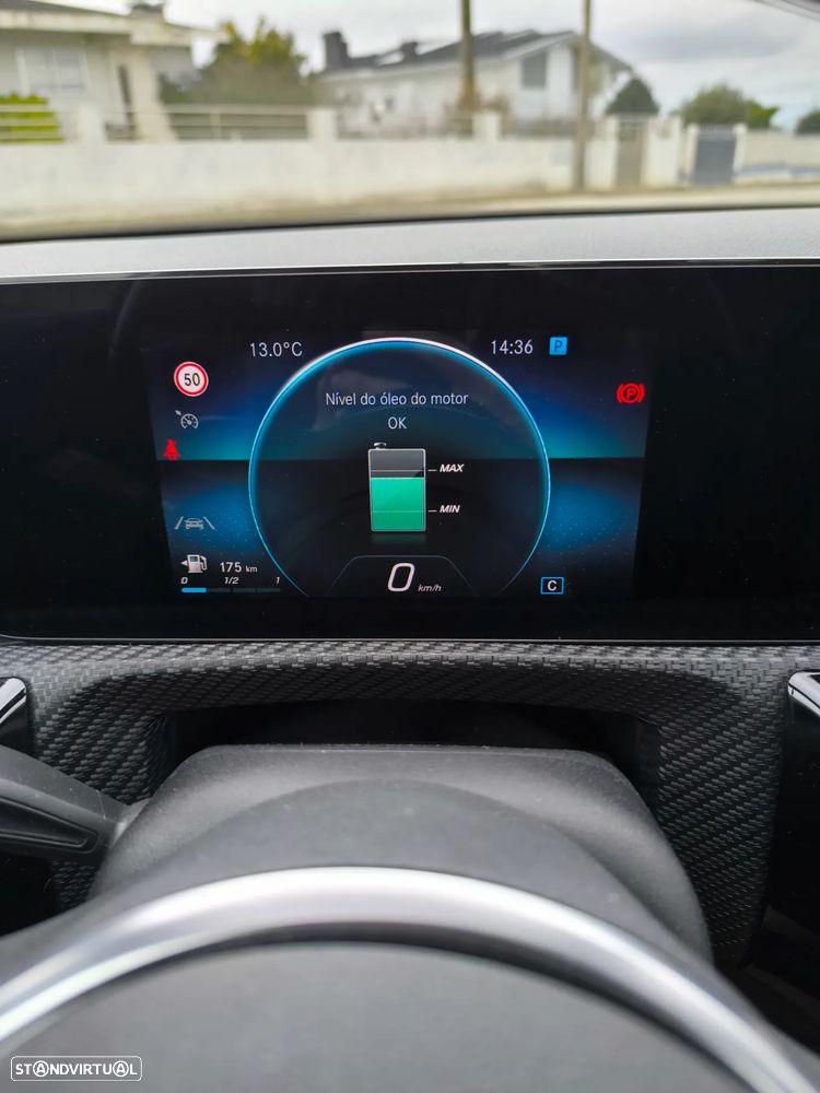 Mercedes-Benz A 180 Limousine d Progressive - 28