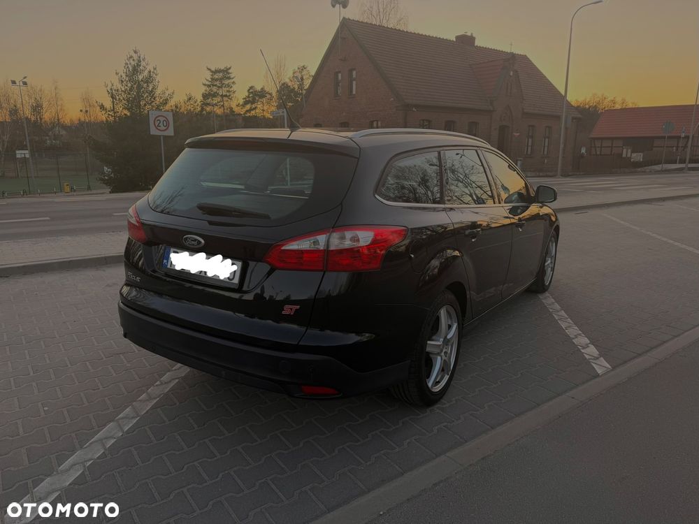 Ford Focus SW 1.0 EcoBoost Titanium - 17