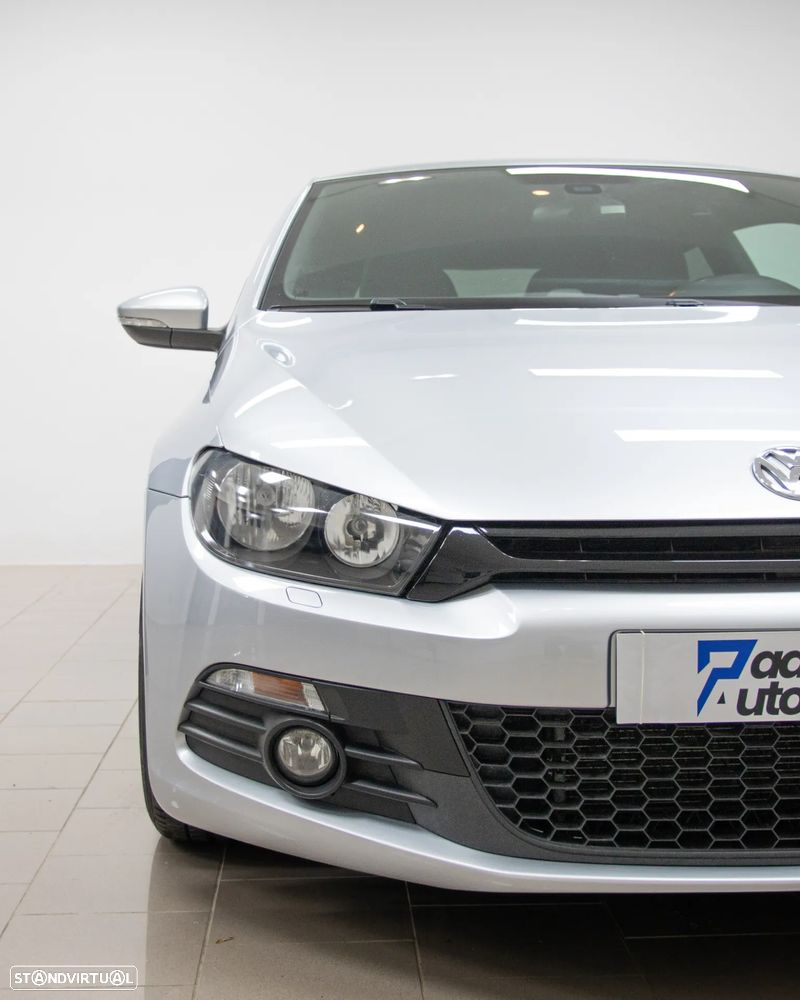 VW Scirocco 2.0 TSI DSG - 8