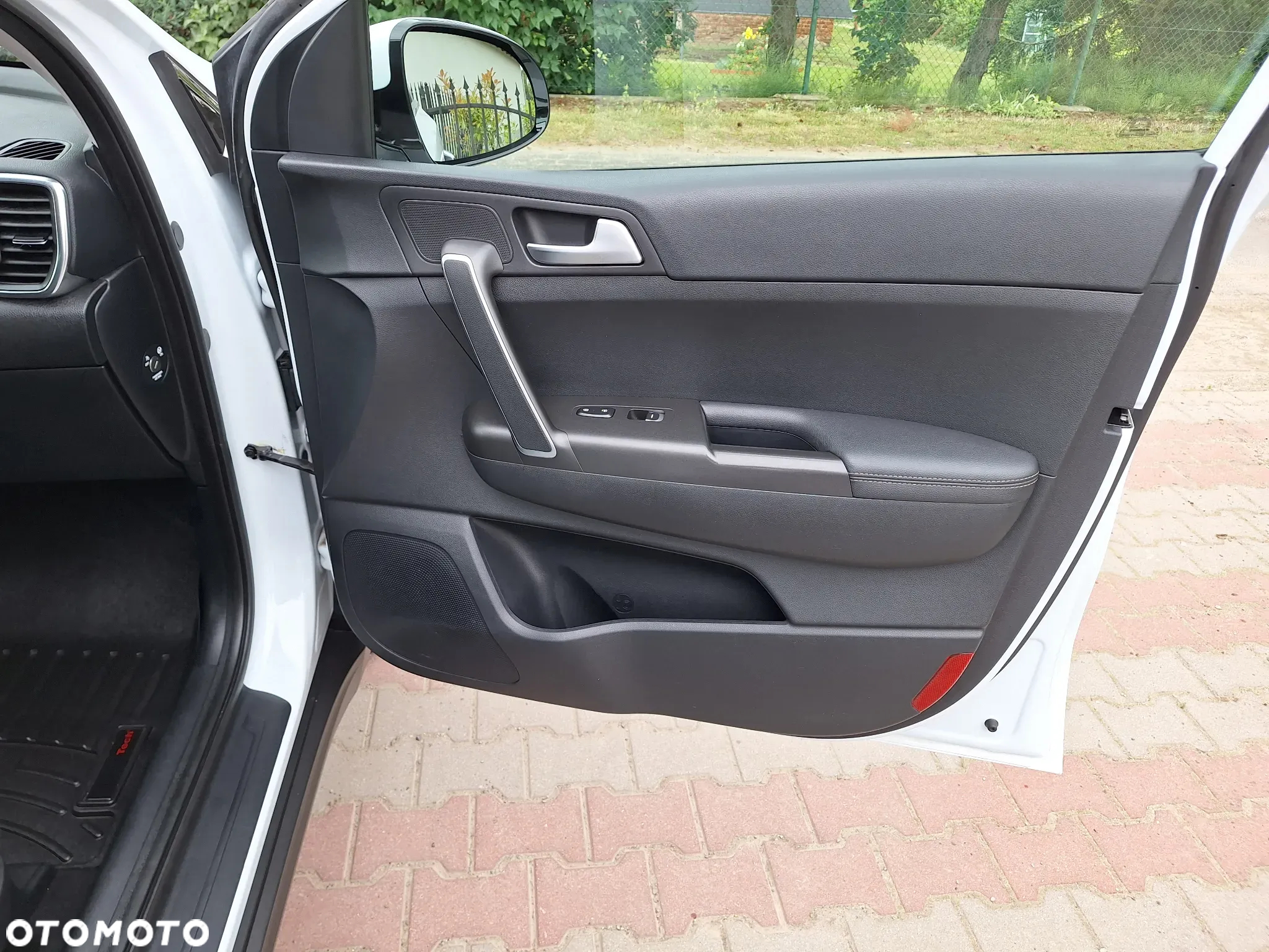 Kia Sportage 1.6 GDI L Business Line Plus 2WD - 19