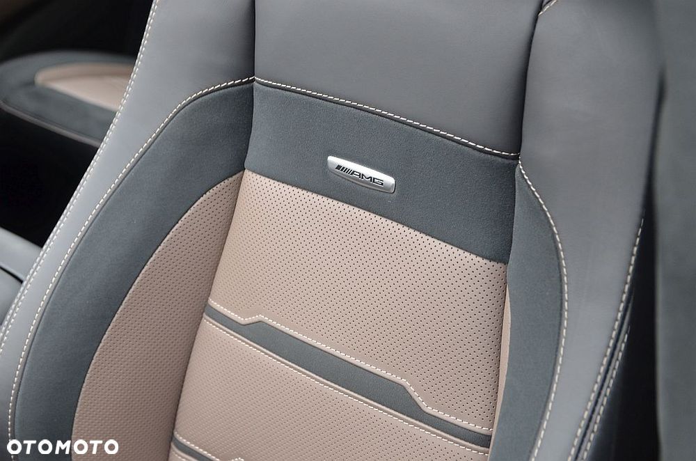 Mercedes-Benz GLS - 38