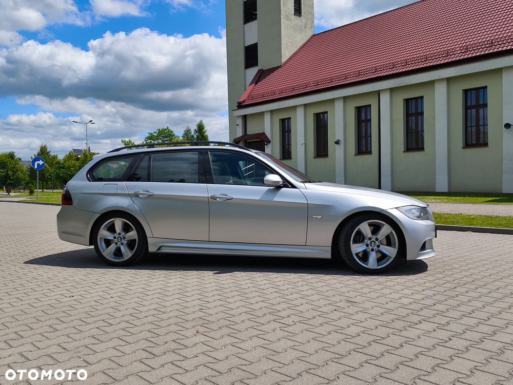 BMW Seria 3 330d - 16