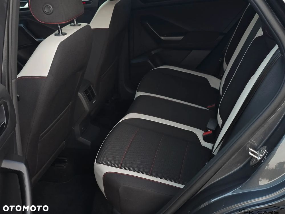 Volkswagen T-Roc 2.0 TDI SCR 4MOTION DSG R-Line - 33