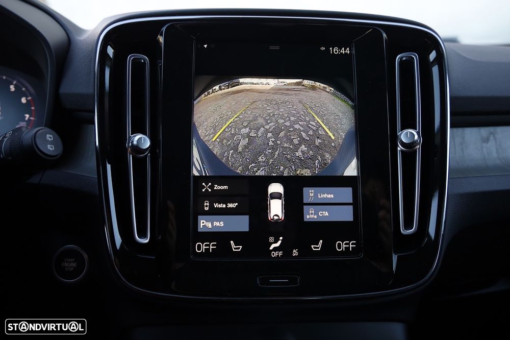 Volvo XC 40 2.0 B4 Inscription - 31