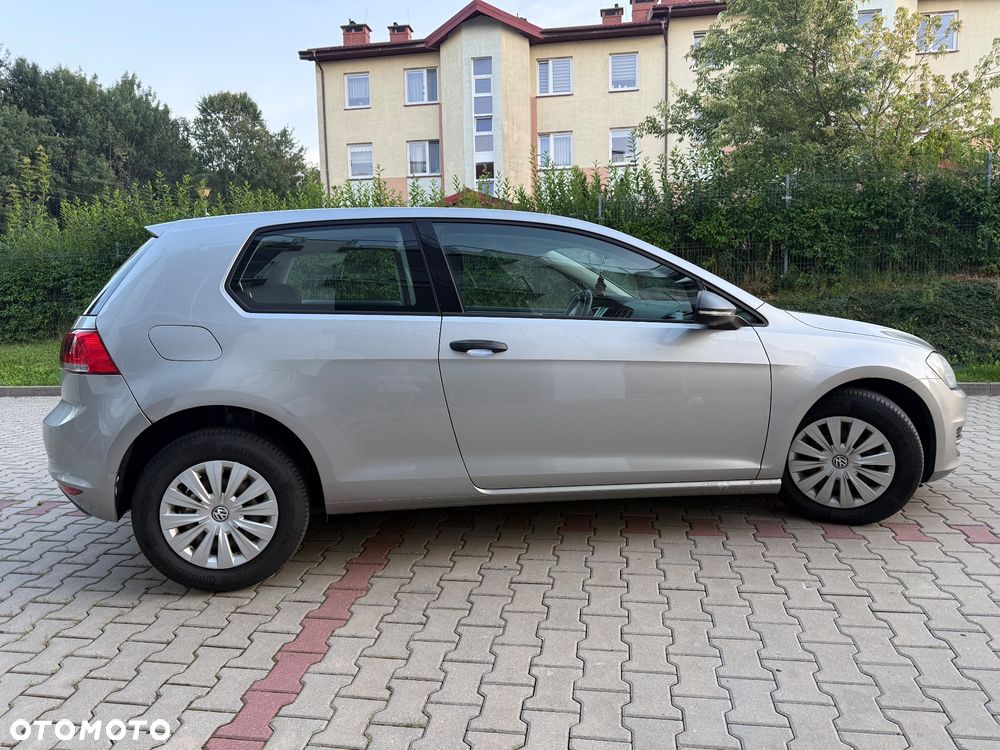 Volkswagen Golf 1.2 TSI BlueMot Trendline - 3