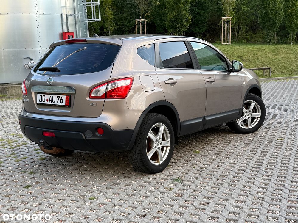Nissan Qashqai - 13