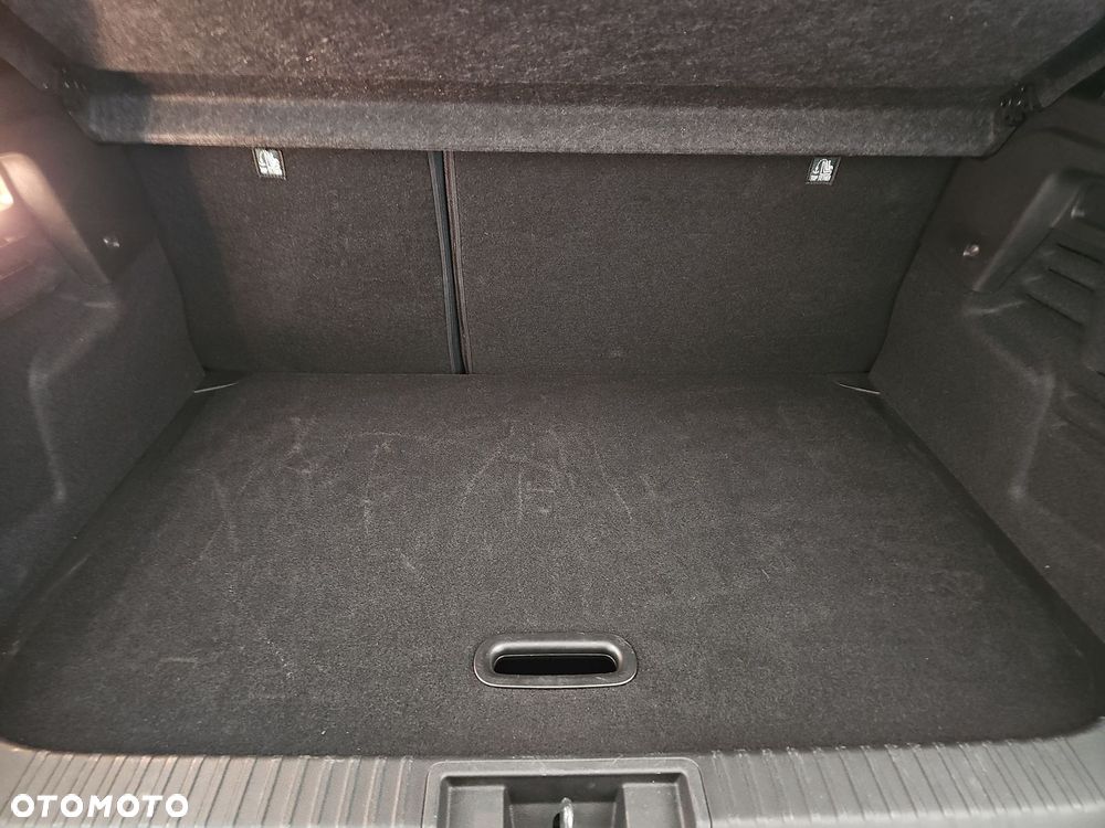 Renault Captur 1.0 TCe Techno - 28