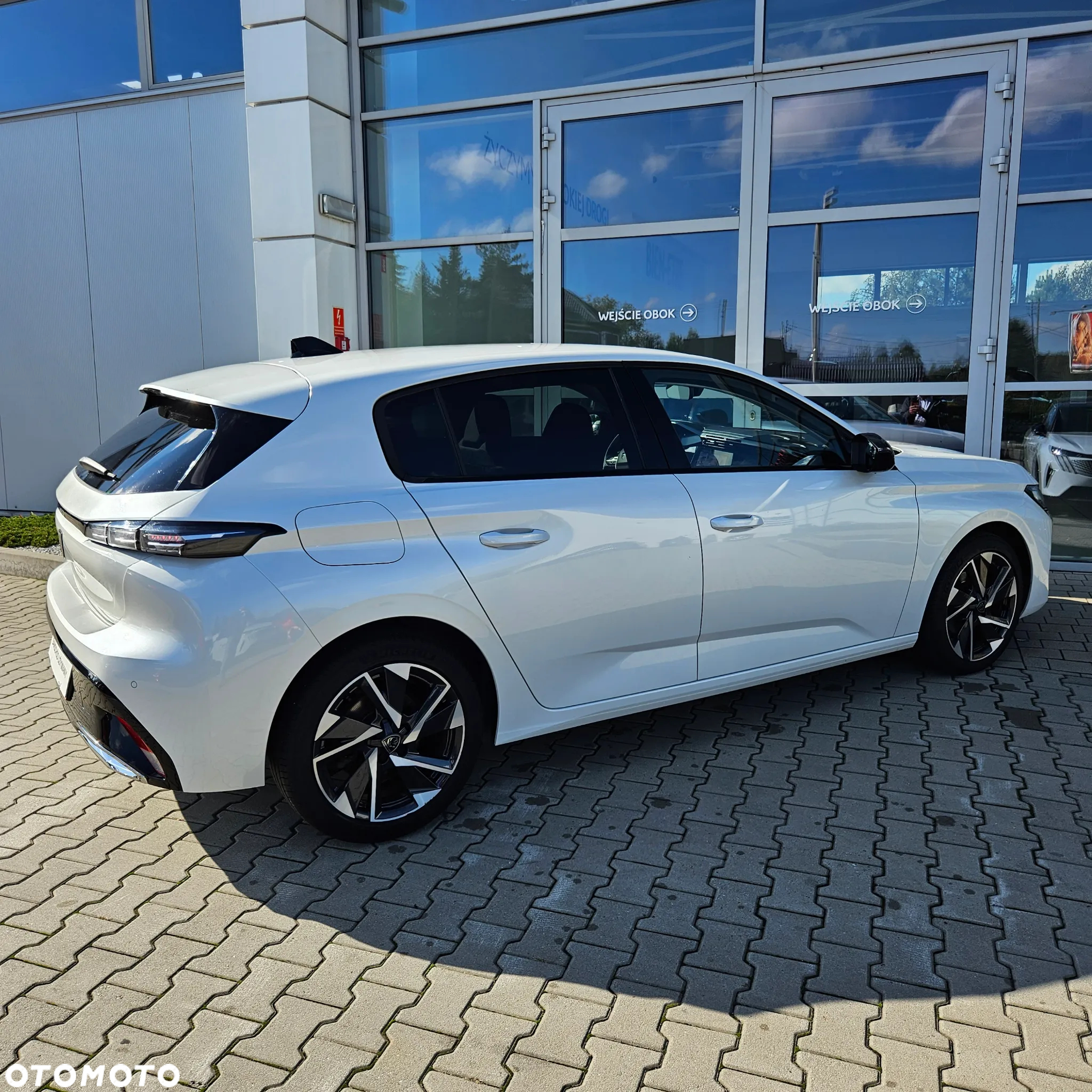 Peugeot 308 1.2 PureTech Allure Pack S&S EAT8 - 4