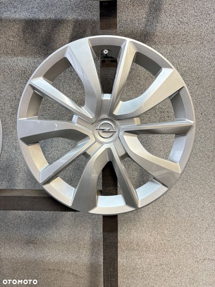 4 Kołpaki Opel Corsa ,F 15", FTM 64 0027 - 5