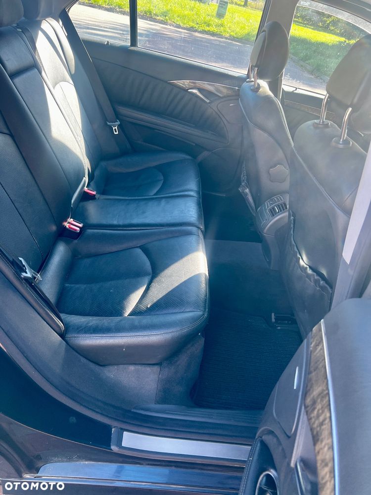 Mercedes-Benz Klasa E - 7